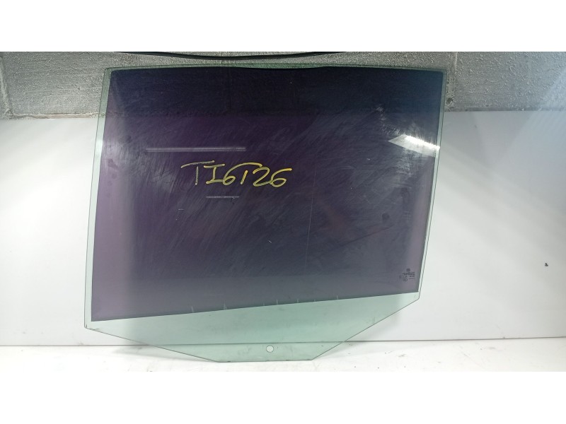 Recambio de luna trasera izquierda para volkswagen golf v (1k1) 1.6 referencia OEM IAM 1K6845025B  