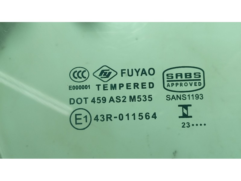 Recambio de luna delantera derecha para volkswagen golf v (1k1) 1.6 referencia OEM IAM 1K4845202B  
