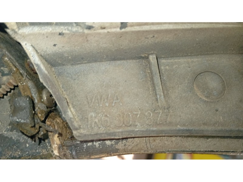 Recambio de paragolpes delantero para volkswagen golf v (1k1) 1.6 referencia OEM IAM 1K0805083  