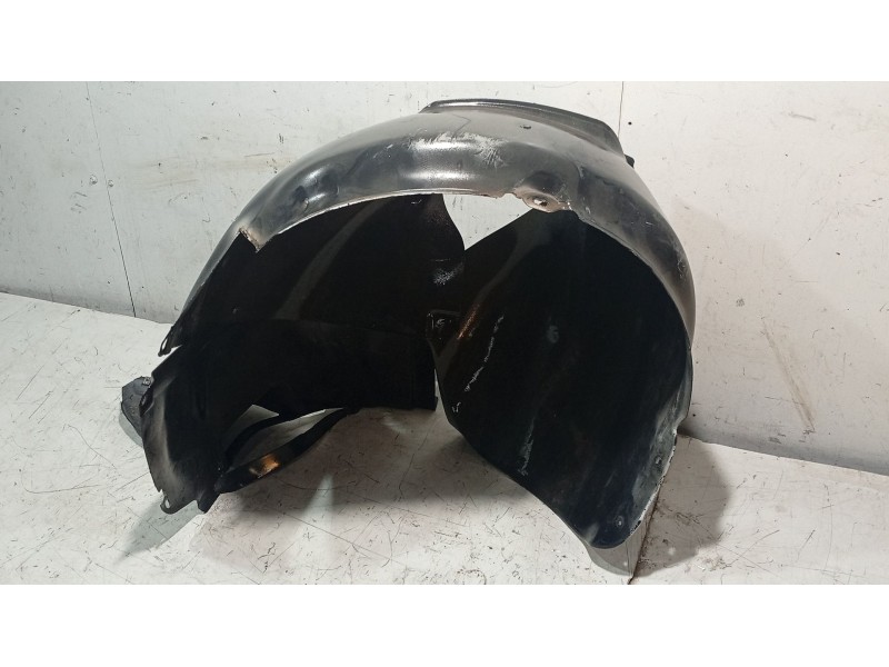 Recambio de paso de rueda delantero izquierdo para volkswagen golf v (1k1) 1.6 referencia OEM IAM 1K0805977B  