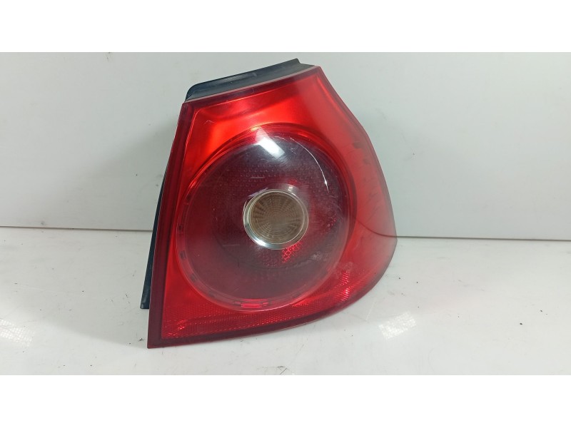 Recambio de piloto trasero derecho para volkswagen golf v (1k1) 1.6 referencia OEM IAM 1K6945096AA  