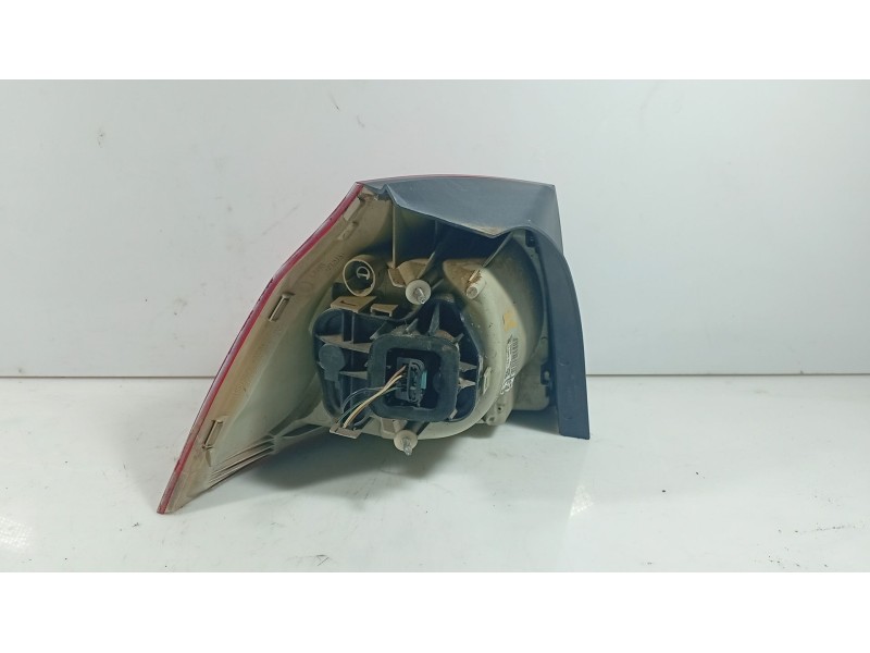 Recambio de piloto trasero derecho para volkswagen golf v (1k1) 1.6 referencia OEM IAM 1K6945096AA  