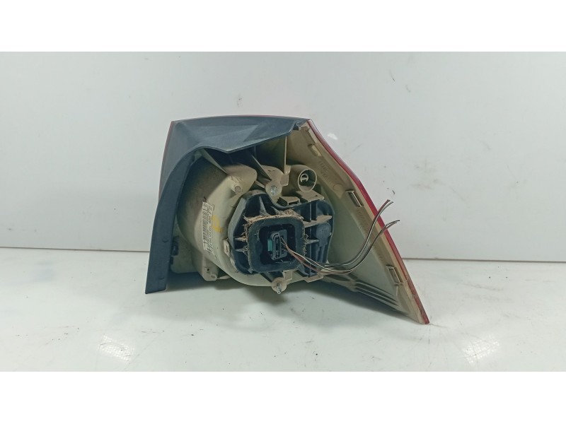 Recambio de piloto trasero izquierdo para volkswagen golf v (1k1) 1.6 referencia OEM IAM 1K6945095AA  