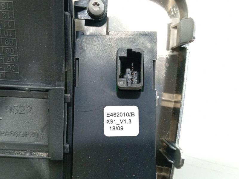 Recambio de moldura para renault laguna iii (bt0/1) 2.0 16v turbo referencia OEM IAM   