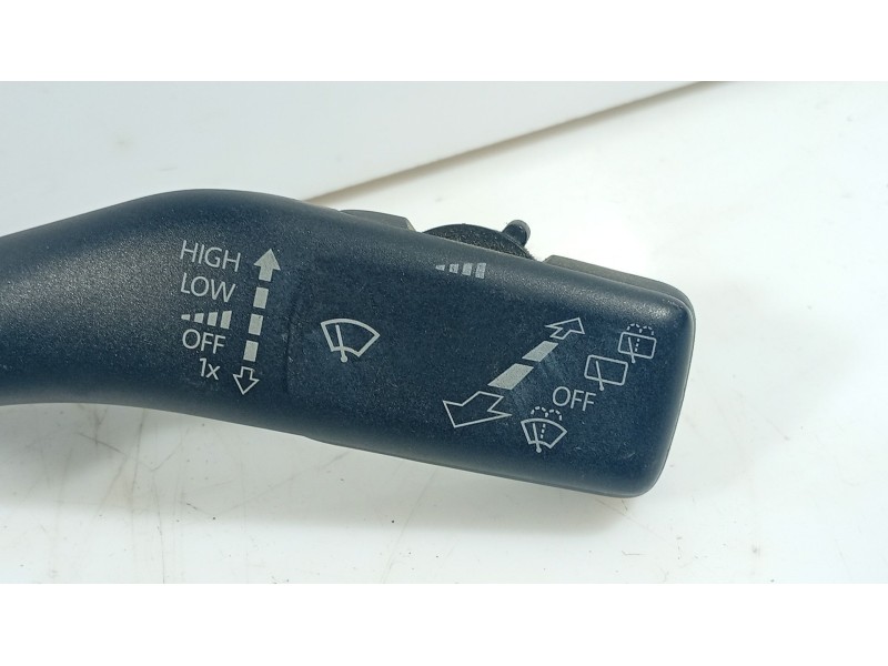 Recambio de mando limpia para volkswagen golf v (1k1) 1.6 referencia OEM IAM   