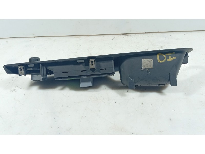 Recambio de mando elevalunas delantero izquierdo para volkswagen golf v (1k1) 1.6 referencia OEM IAM 1K4959857CREH  