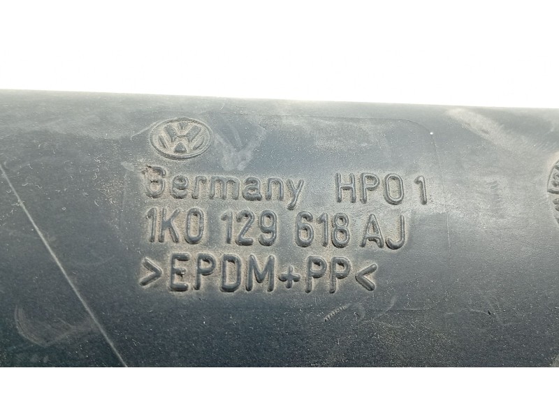 Recambio de tubo para volkswagen golf v (1k1) 1.6 referencia OEM IAM   