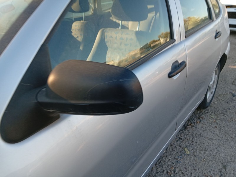 seat cordoba vario (6k5) del año 2002