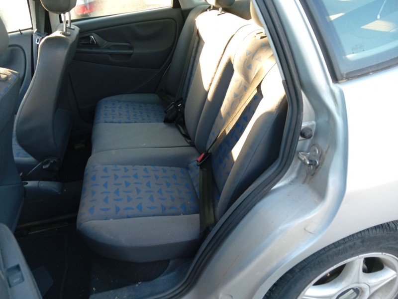 seat cordoba vario (6k5) del año 2002