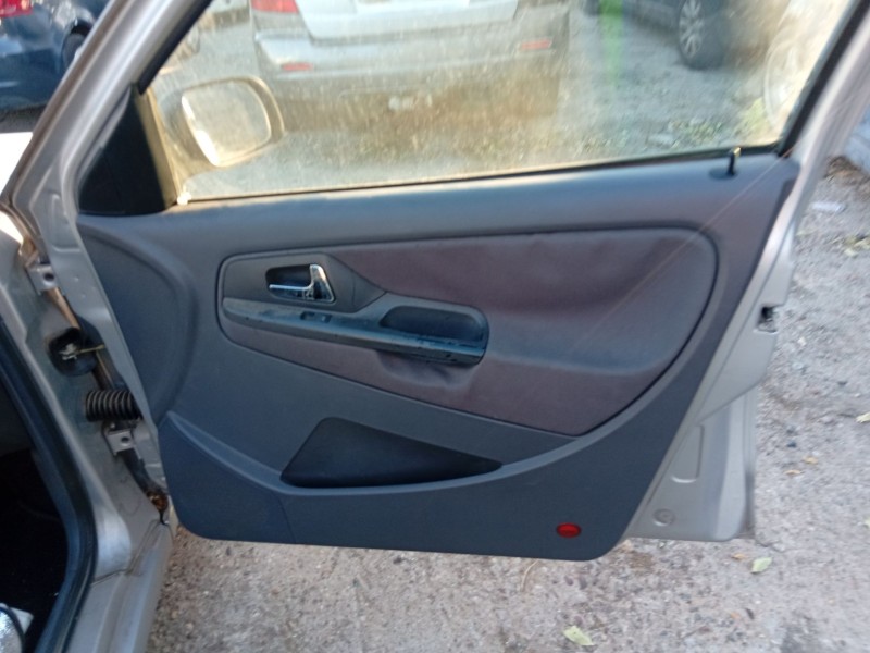 seat cordoba vario (6k5) del año 2002