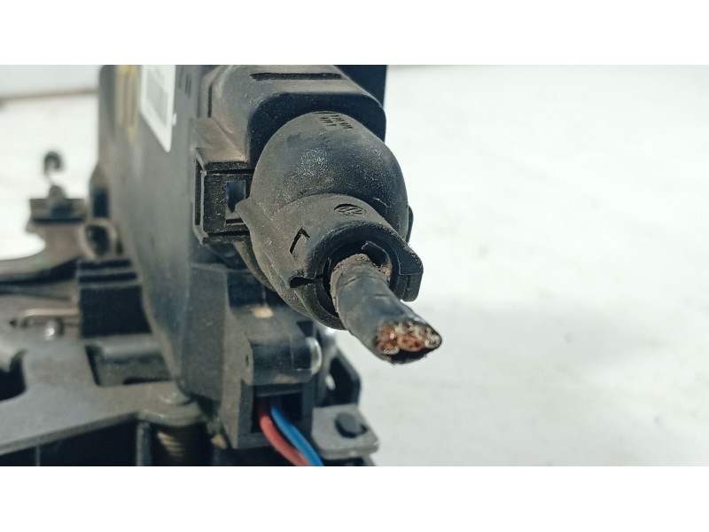 Recambio de cerradura puerta trasera derecha para volkswagen golf v (1k1) 1.6 referencia OEM IAM 7L0839016D  