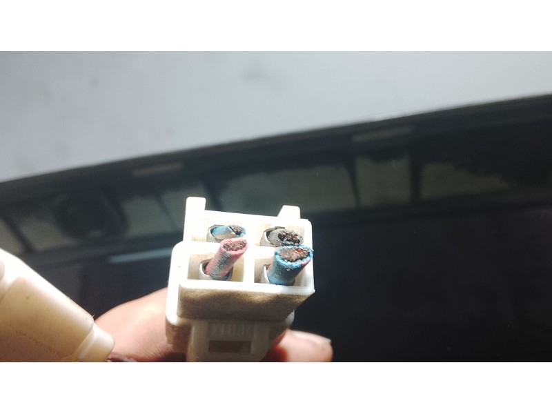 Recambio de porton trasero para nissan almera tino (v10) 2.2 dci referencia OEM IAM 901004U130  