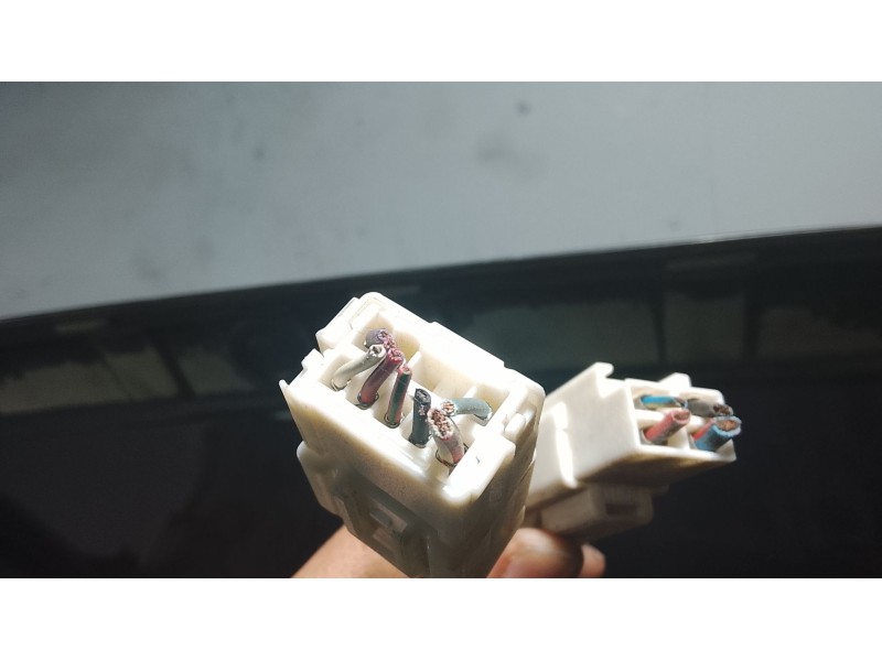 Recambio de porton trasero para nissan almera tino (v10) 2.2 dci referencia OEM IAM 901004U130  
