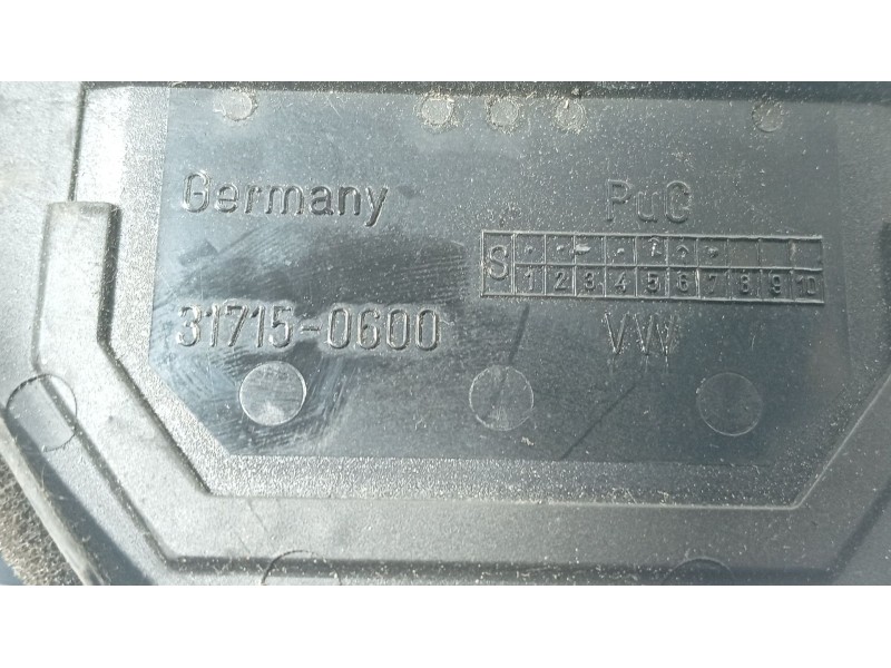 Recambio de aireador para volkswagen golf v (1k1) 1.6 referencia OEM IAM   