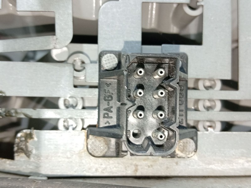 Recambio de piloto trasero izquierdo para bmw 7 (e38) 730 d referencia OEM IAM 63218360079  