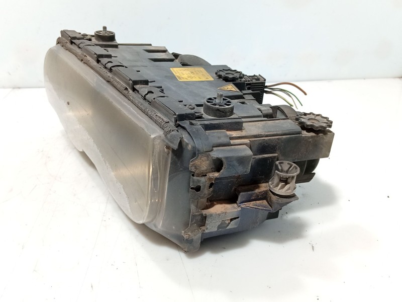 Recambio de faro izquierdo para bmw 7 (e38) 730 d referencia OEM IAM 63128381335  