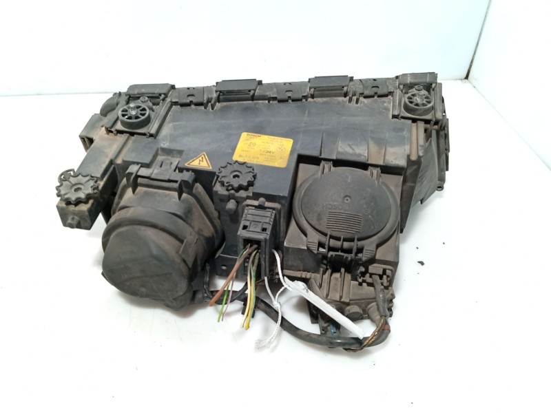 Recambio de faro izquierdo para bmw 7 (e38) 730 d referencia OEM IAM 63128381335  