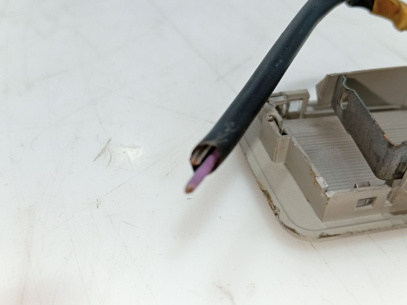 Recambio de luz interior para bmw 7 (e38) 730 d referencia OEM IAM   