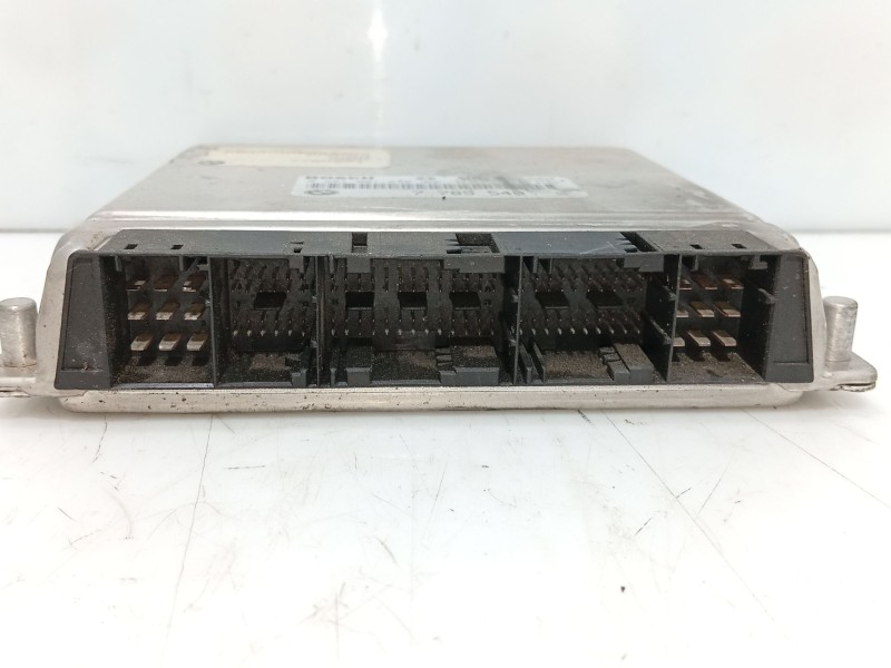 Recambio de centralita motor uce para bmw 7 (e38) 730 d referencia OEM IAM   