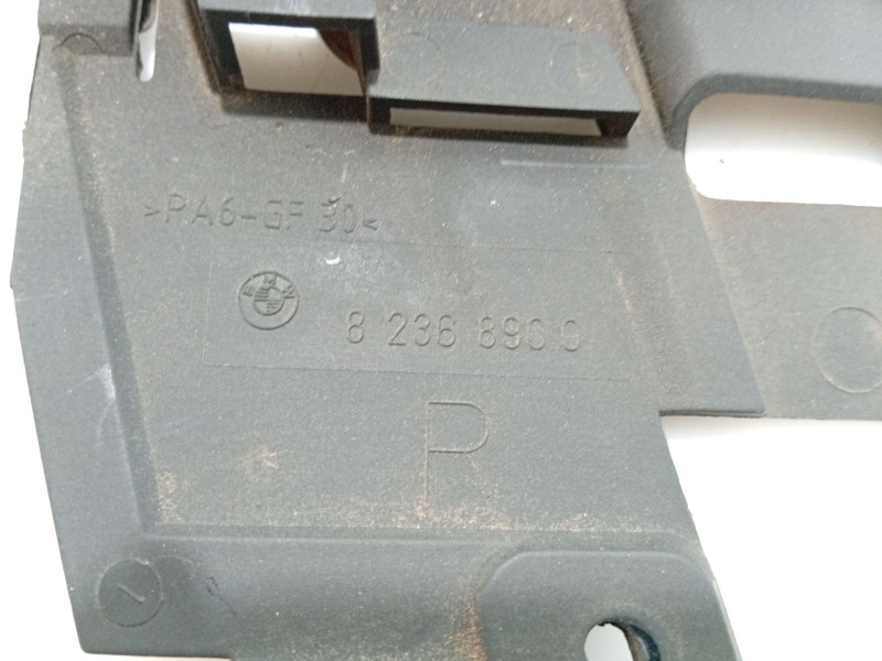 Recambio de moldura para bmw 7 (e38) 730 d referencia OEM IAM   