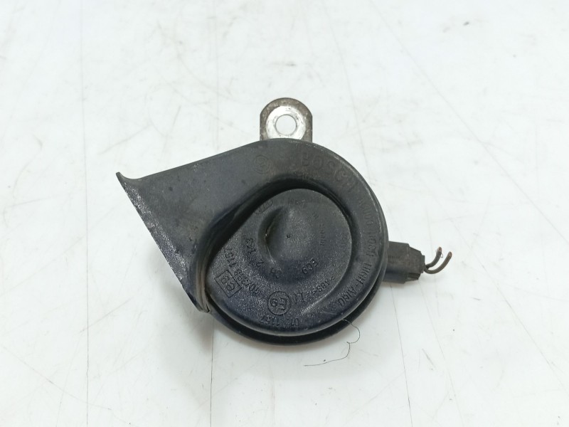 Recambio de claxon para bmw 7 (e38) 730 d referencia OEM IAM 61337163977  