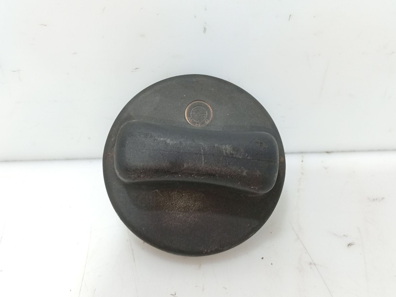 Recambio de tapon combustible para bmw 7 (e38) 730 d referencia OEM IAM 16111184718  