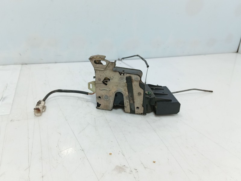 Recambio de cerradura puerta delantera izquierda para bmw 7 (e38) 730 d referencia OEM IAM 51218235097  