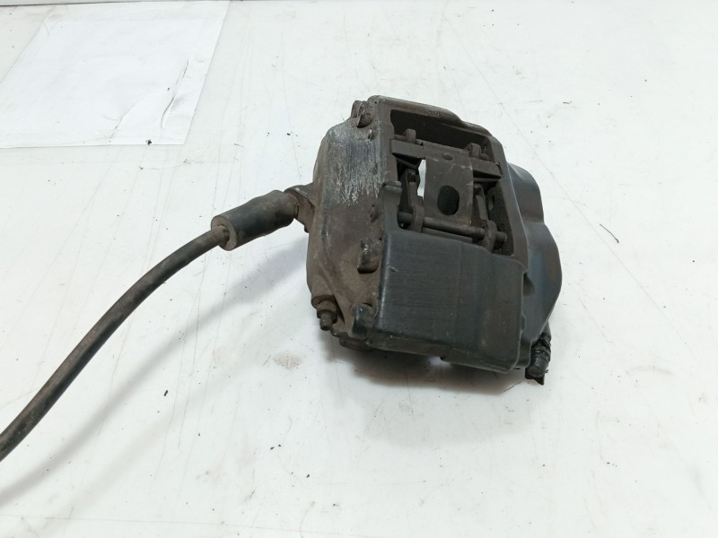 Recambio de pinza freno delantera izquierda para bmw 7 (e38) 730 d referencia OEM IAM 34111163757  