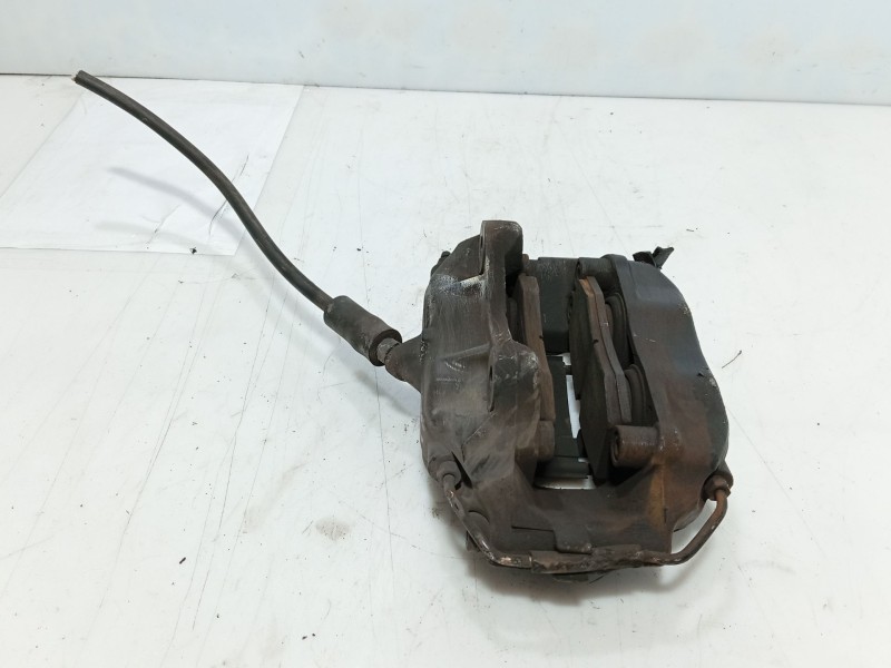 Recambio de pinza freno delantera izquierda para bmw 7 (e38) 730 d referencia OEM IAM 34111163757  