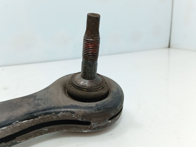 Recambio de brazo suspension trasero izquierdo para bmw 7 (e38) 730 d referencia OEM IAM   