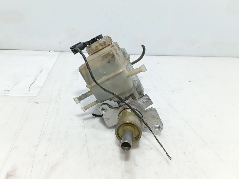 Recambio de bomba freno para bmw 7 (e38) 730 d referencia OEM IAM 34316764190  