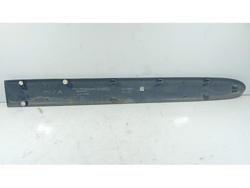 Recambio de moldura para citroën xsara picasso (n68) 2.0 hdi referencia OEM IAM   