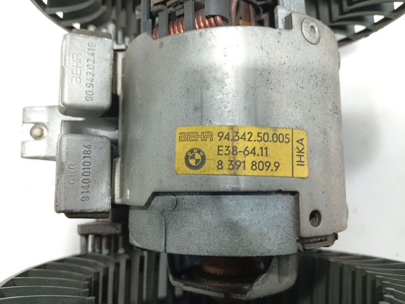 Recambio de ventilador calefaccion para bmw 7 (e38) 730 d referencia OEM IAM 64118390851  