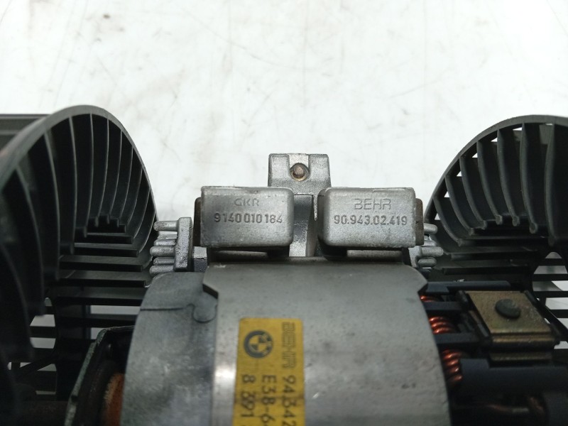 Recambio de ventilador calefaccion para bmw 7 (e38) 730 d referencia OEM IAM 64118390851  