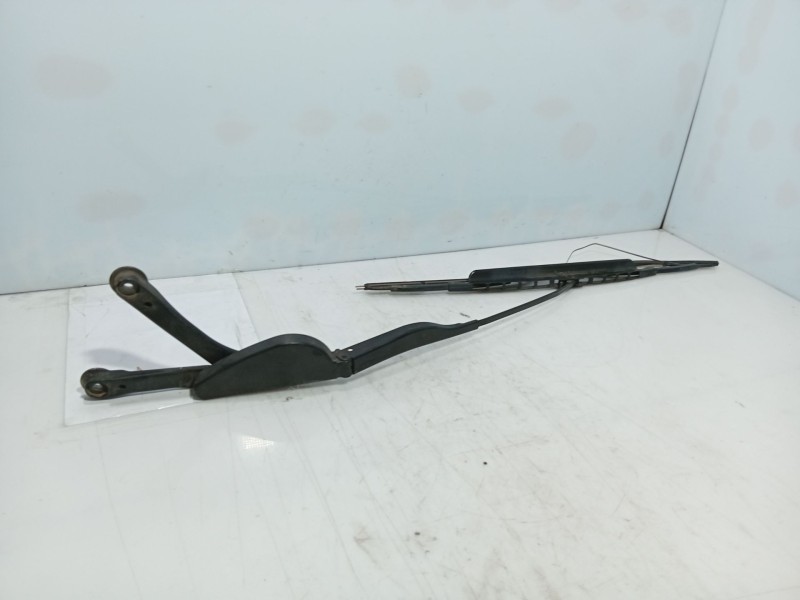 Recambio de brazo limpia delantero derecho para bmw 7 (e38) 730 d referencia OEM IAM 61618352020  