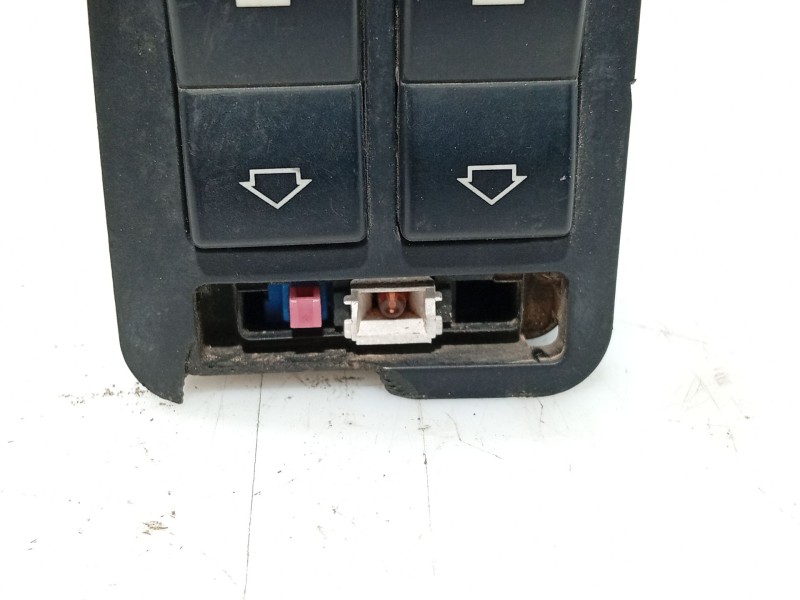 Recambio de mando elevalunas delantero izquierdo para bmw 7 (e38) 730 d referencia OEM IAM   