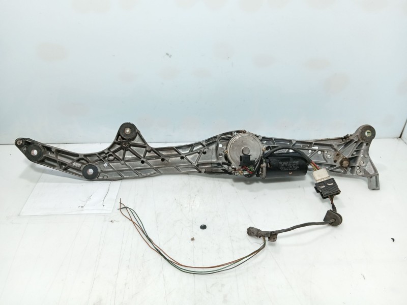 Recambio de motor limpia delantero para bmw 7 (e38) 730 d referencia OEM IAM 67638352150  