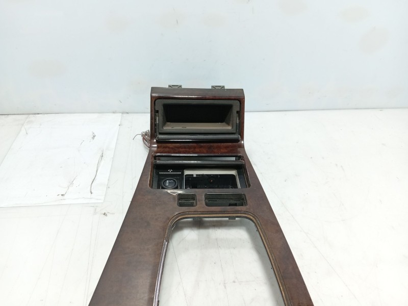 Recambio de moldura para bmw 7 (e38) 730 d referencia OEM IAM   