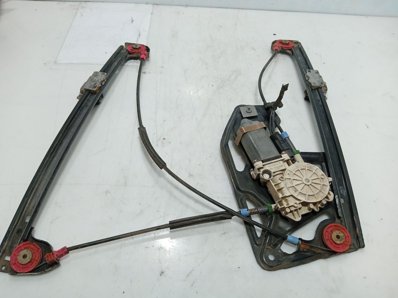 Recambio de elevalunas delantero izquierdo para bmw 7 (e38) 730 d referencia OEM IAM 51338125201  