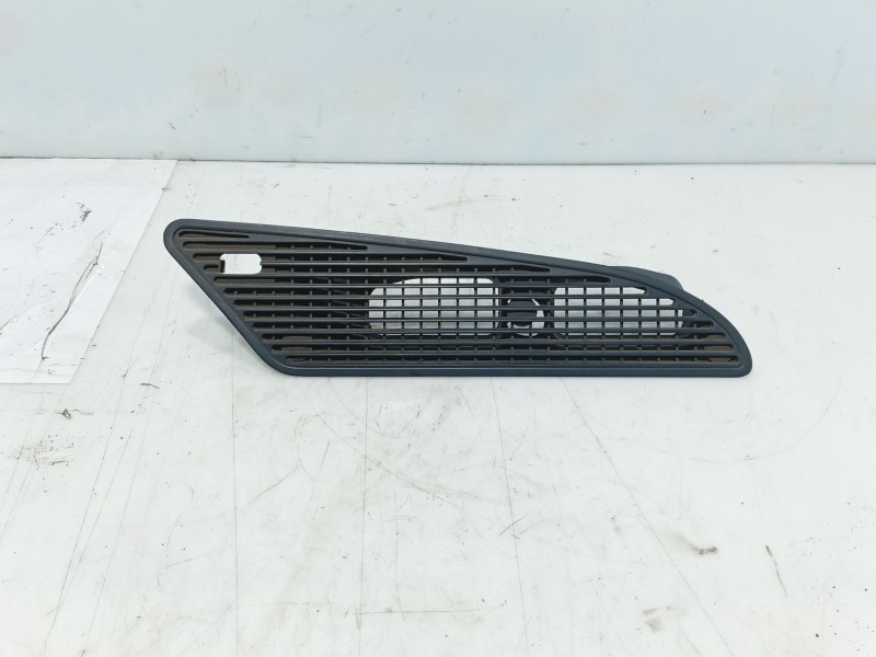 Recambio de moldura para bmw 7 (e38) 730 d referencia OEM IAM   