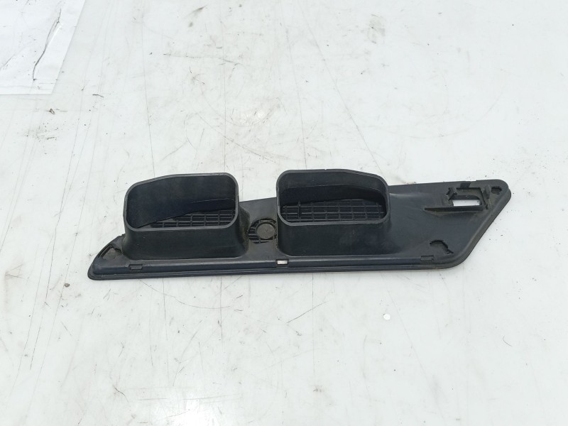 Recambio de moldura para bmw 7 (e38) 730 d referencia OEM IAM   