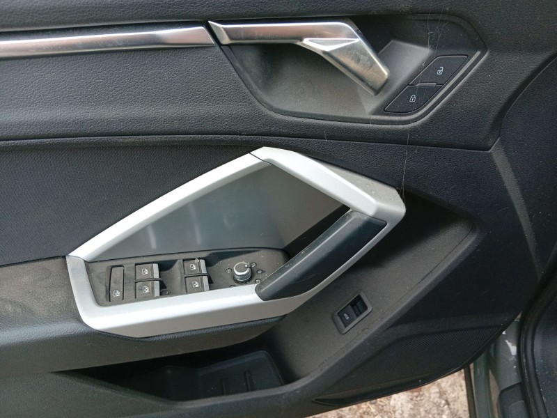 audi q3 sportback (f3n) del año 2021
