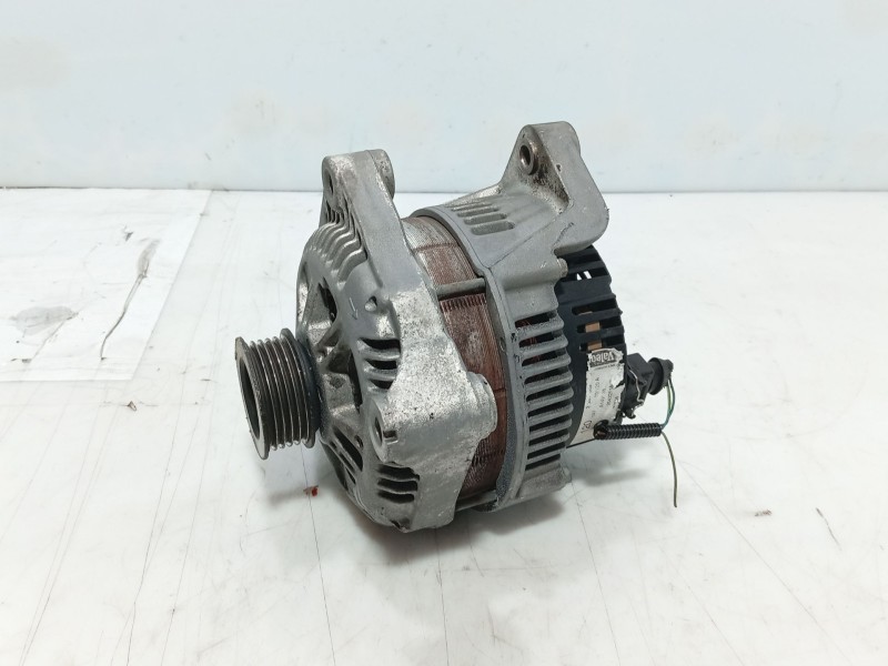 Recambio de alternador para bmw 7 (e38) 730 d referencia OEM IAM   