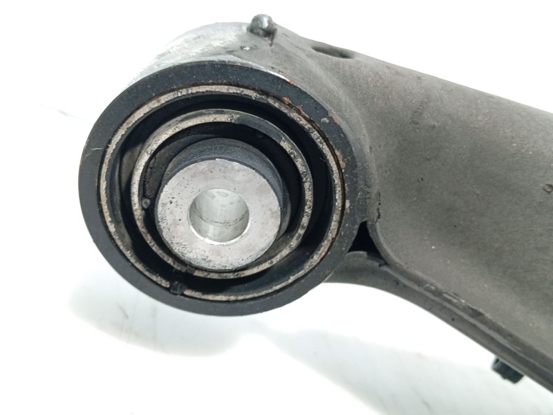 Recambio de brazo suspension trasero izquierdo para bmw 7 (e38) 730 d referencia OEM IAM   