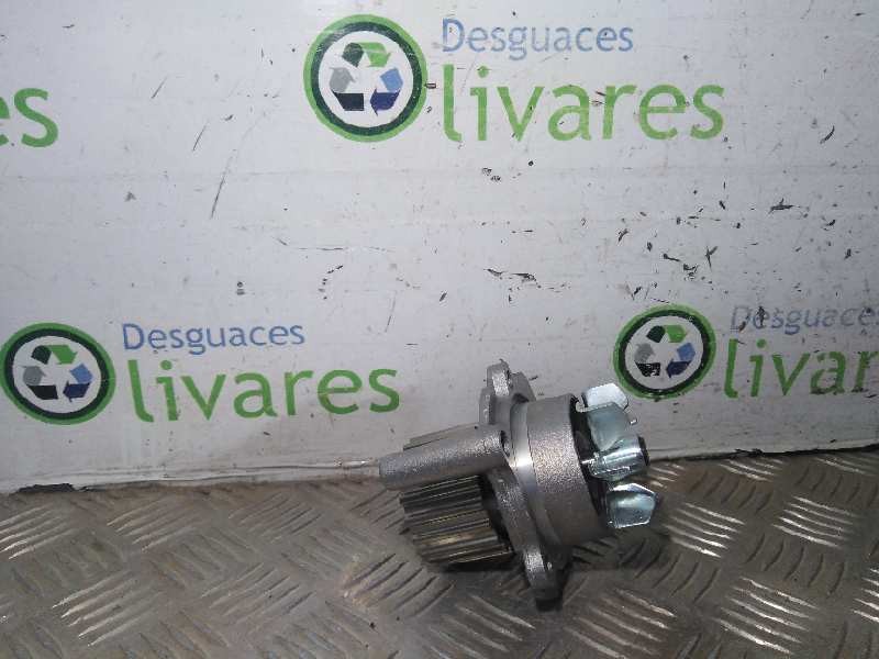 Recambio de bomba agua para  referencia OEM IAM 156874  