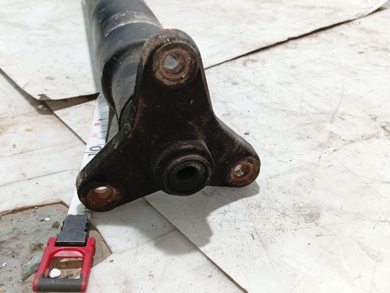 Recambio de cardan trasero para bmw 7 (e38) 730 d referencia OEM IAM 26101229745  