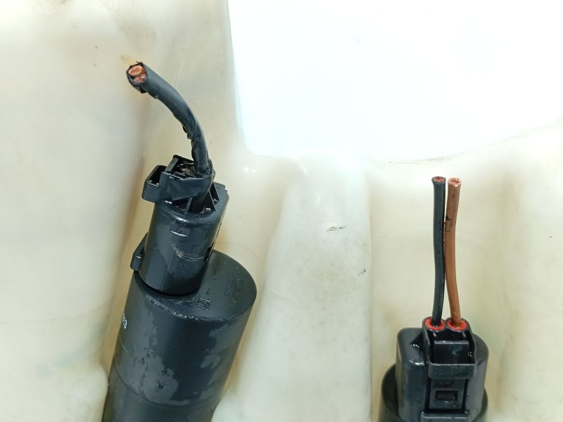 Recambio de deposito limpia para bmw 7 (e38) 730 d referencia OEM IAM   