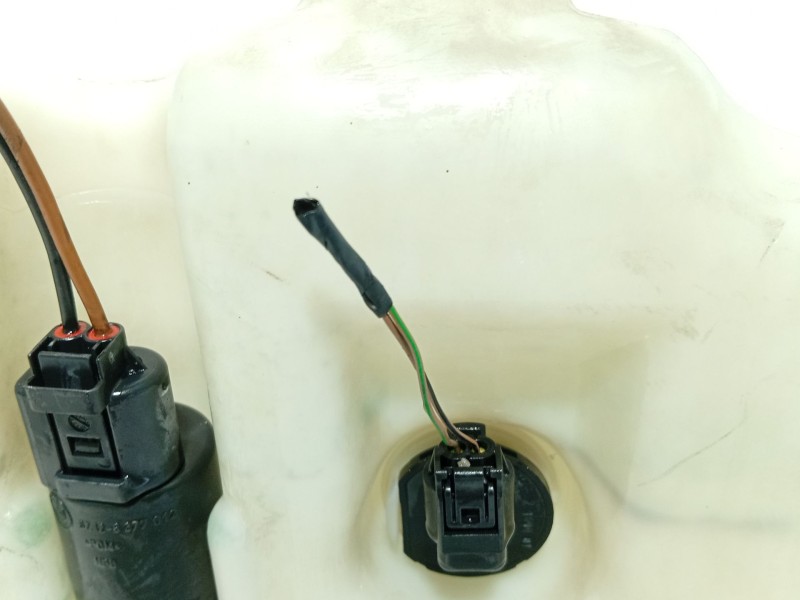 Recambio de deposito limpia para bmw 7 (e38) 730 d referencia OEM IAM   