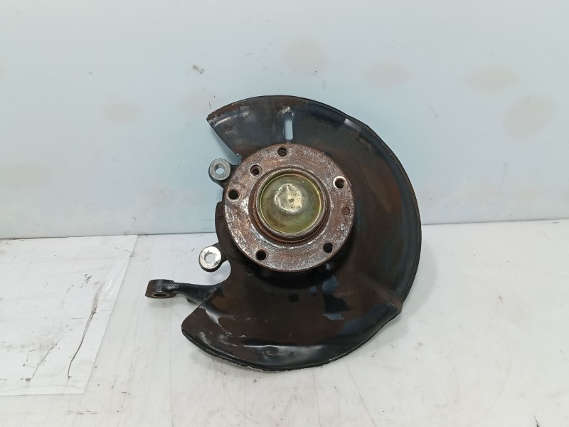 Recambio de mangueta delantera izquierda para bmw 7 (e38) 730 d referencia OEM IAM 31211142085  