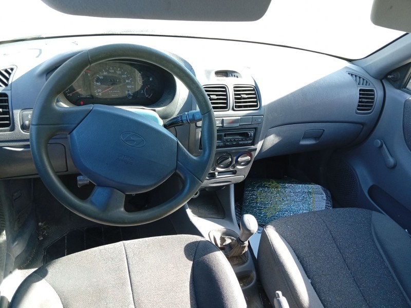 hyundai accent ii sedán (lc) del año 2001